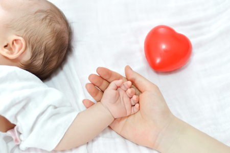 Holding Handsの写真素材