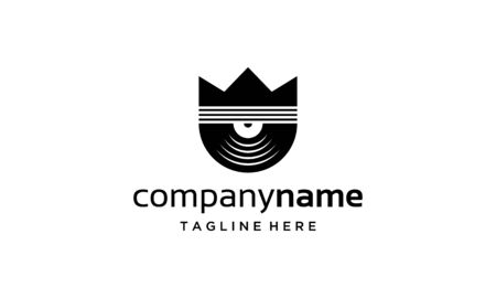 illustration logo combination from king or crown with record music logo design conceptのイラスト素材
