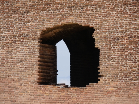 One of the open windows of Fort Jefferson, a historic military fortress at the Dry Tortugas National Park inのeditorial素材