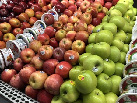 Las Vegas, Nevada--August 2017: Assortment of green apples displayed at the fresh market section of a store.のeditorial素材