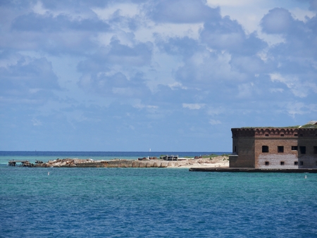 Back beaches of Fort Jefferson surrounded by blue waters, Dry Tortugas National Park.のeditorial素材