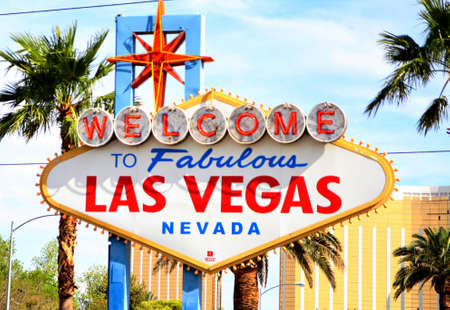 LAS VEGAS, NEVADAâAPRIL 2017: Welcome To Fabulous Las Vegas Sign in Las Vegas, Nevadaのeditorial素材