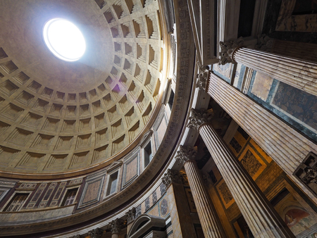 Pantheon, a popular tourist destination in Italy with beauty and eleganceのeditorial素材