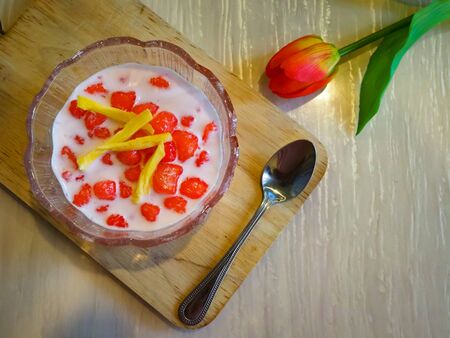 Thai Red Ruby in Coconut Milk desserts from Thailand, eat after the main meal in the summer, very tastyの写真素材