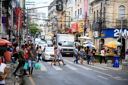 salvador, bahia, brazil - february 15, 2021: movement of people near stores on Avenida Joana Agelica in downtown Salvador.のeditorial素材