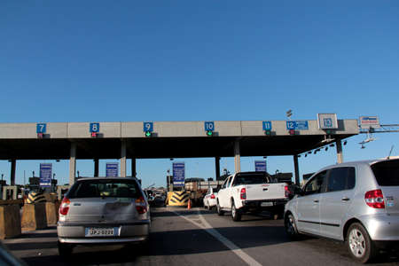 candeias, bahia / brazil - december 12, 2012: view of the toll plaza on highway BR 324, in the municipality of Candeias.のeditorial素材