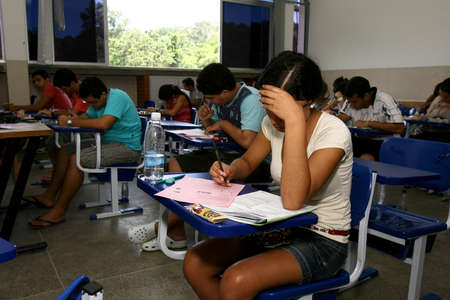ilheus, bahia / brazil - january 10, 2011: young people are seen taking entrance exams at the State University of Santa Cruz (Uesc), in the city of Ilheus.のeditorial素材