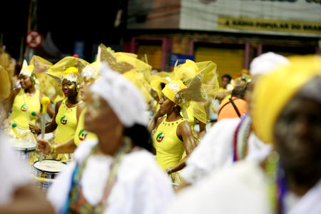 salvador, bahia / brazil - february 14, 2015: members of Banda Dida, a female percussion group, are seen during a performance in the Campo Grande neighborhood during the Carnival of the city of Salvador. *** Local Caption ***のeditorial素材