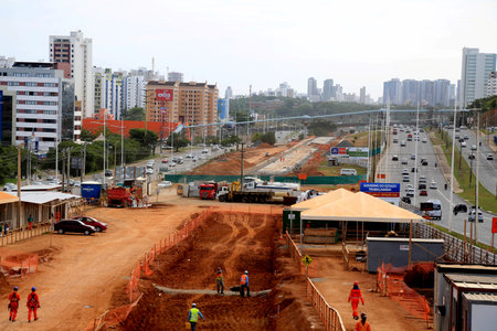 salvador, bahia / brazil - january 1, 2016: workers are seen working on the construction of Line 2 of the metro in the city of Salvador.のeditorial素材
