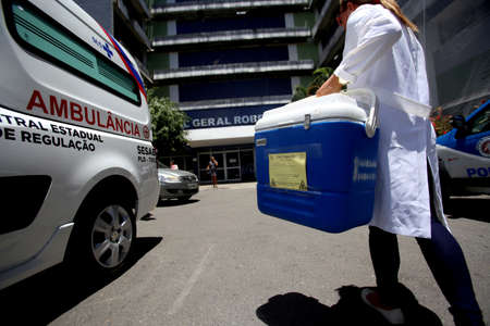 salvador, bahia / brazil - october 19, 2017: Patient is seen in the infernal bed of Hospital Santo Antonio, taking intravenous serum.のeditorial素材