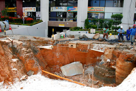 salvador, bahia / brazil - april 4, 2015: Crater opens in sewerage due to rain on Leonor Calmon Street in Salvador.のeditorial素材