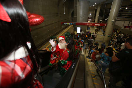 salvador, bahia / brazil - october 29, 2018: Santa Claus is seen arriving at a mall in the city of Salvador. arrival of santa claus in shopping mall.のeditorial素材