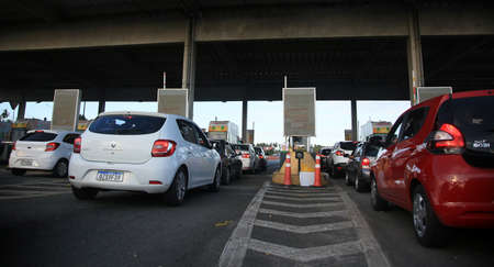 camacari, bahia, brazil - february 26, 2022: toll plaza on highway BA 099 - Estrada do Coco - in the...