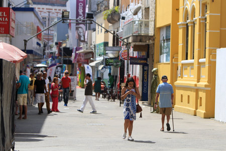 ilheus, bahia, brazil - october 7, 2022: sidewalk view in the commercial area in the city of Ilheus.のeditorial素材