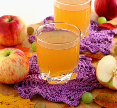It is a glass of freshly squeezed natural apple juiceの写真素材