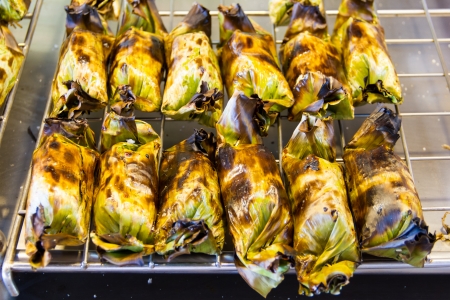 Sticky rice grill placed on the gridの写真素材