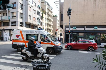 MILAN, ITALY - MARCH 18, 2015: On the streets of the cityのeditorial素材