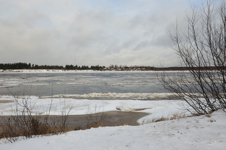 Freezing's on the river Vychegda in late November.の写真素材