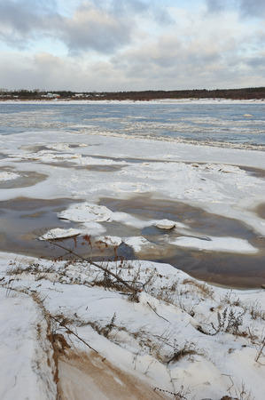 Freezing's on the river Vychegda in late November.の写真素材