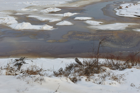 Freezing's on the river Vychegda in late November.の写真素材