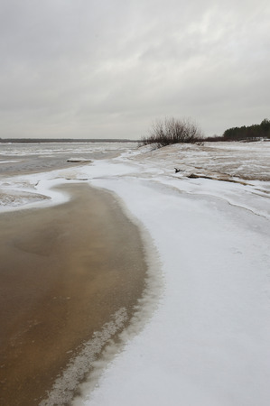Freezing's on the river Vychegda in late November.の写真素材