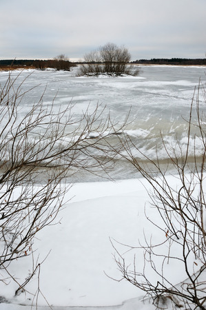 Freezings on the river in late November.の写真素材