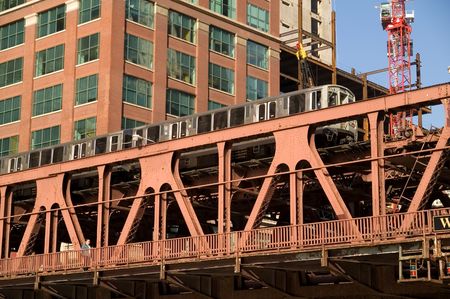Double decker bridge over Chicago river in downtown Chicago の写真素材