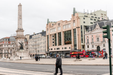 The Monument to the Restorers (Monumento aos Restauradores) is a monument located in Restauradores Square in Lisbon, Portugal.のeditorial素材