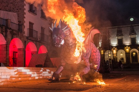 Staging of the burning of the dragon in the Plaza Mayor on the occasion of the feast of Saint George.のeditorial素材