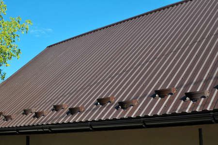 A profiled metal sheet is used to cover the roof