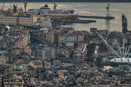 port of Genoa seen from above at night, con I riflessi sul mareの写真素材