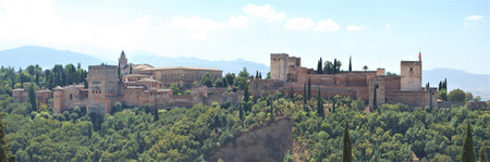 View of the most emblematic streets and historic buildings of Granada (Andalusia, Spain). The Alhambra from the Albaicin (or Albayzin) neighborhoodのeditorial素材