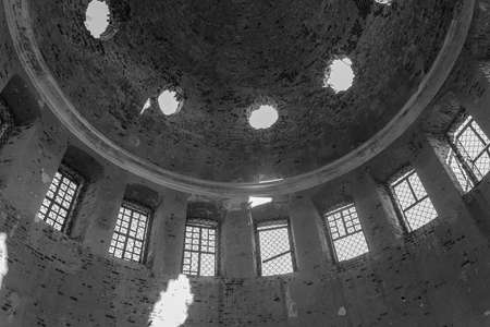 the ceiling of an abandoned temple, the temple of the village of Golovinskoye, Kostroma province, Russia. The year of construction is 1802. Currently, the temple is abandoned.の写真素材
