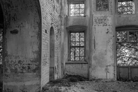 the interior of an abandoned Orthodox church, the temple of the village of Pavlovskoye, Kostroma province, Russia. The year of construction is 1826. Currently, the temple is abandoned.の写真素材