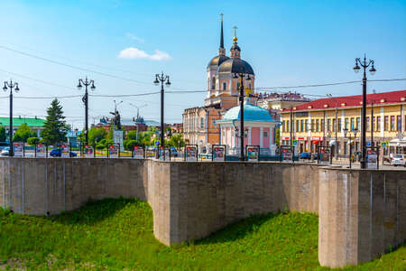 Tomsk, view from the Stone Bridge on the high bank of the Ushayka River and Lenin Square, Tomsk regionのeditorial素材