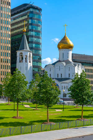 Moscow, the Old Believer Church of St. Nicholas the Wonderworker at the Tver Outpost, view from the Tver overpassの写真素材