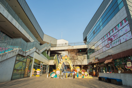 Paju, South Korea - DECEMBER 31 : The Heyri Art Valley on December 31, 2013.Heyri Art Valley there are residences, workrooms, art galleries and museums. Artists make a living by opening exhibitions, trading or selling their art.のeditorial素材