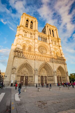 The sunset at Cathedral of Notre Dame in Paris, France.のeditorial素材