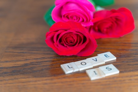 fresh cut roses for valantines day - Romantic Concept on wood k backgroundの写真素材