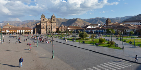 CUZCO, PERU - SEPTEMBER 11: Society of Jesus church at the Plaza de Armas on September 11 2015 in Cuzco, Peru.のeditorial素材