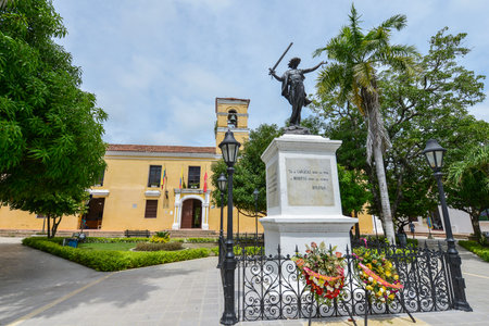 Mompox, Colombia - August 8: Statue of a freed slave in front of the San Carlos Palace on August 8, 2017 in Mompox, Colombia.のeditorial素材