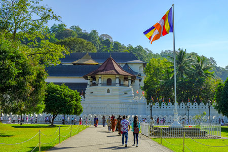 Kandy, Sri Lanka - January 2020: People visiting the Temple of the Tooth of Buddha on January 26, 2020 in Kandy, Sri Lanka.のeditorial素材