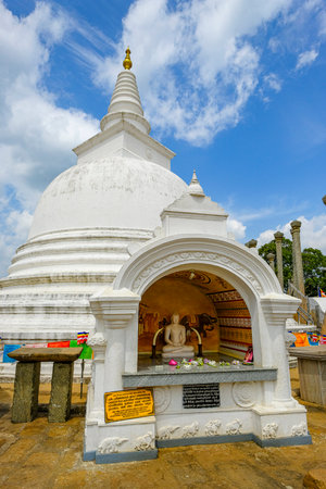 Anuradhapura, Sri Lanka - February 2020: The Buddhist stupa Thuparama Dagoba on February 6, 2020 in Anuradhapura, Sri Lanka.のeditorial素材