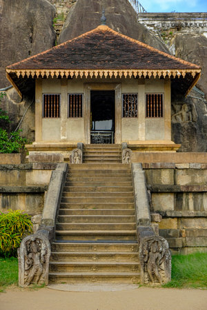 Anuradhapura, Sri Lanka - February 2020: Isurumuniya Vihara Buddhist temple on February 6, 2020 in Anuradhapura, Sri Lanka.のeditorial素材