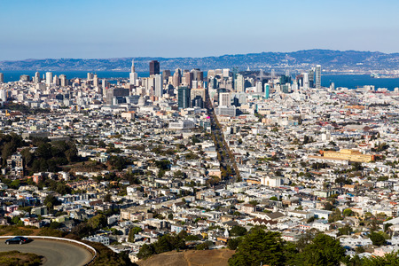 San Francisco skyline overlook from Twin Peaksのeditorial素材