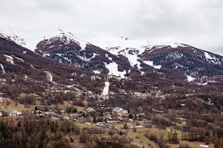 LES ORRES, HAUTES-ALPES, FRANCE - APRIL 6: Outdoor views of the ski resort Les Orres in departement Hautes-Alpes, France on April 6, 2015. Les Orres is a ski area between the cities Briancon and Gapのeditorial素材