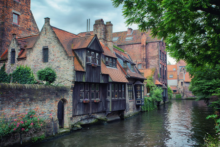 Beautiful view of Bruges canals and architecture of old European medieval townのeditorial素材