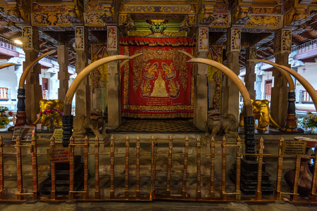 Inside Temple of the Tooth in Kandy, Sri Lankaの写真素材