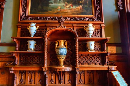 ALUPKA, RUSSIA - MARCH 21, 2013: Wooden shelves with vases in Vorontsov Palaceのeditorial素材