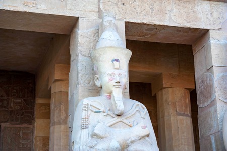 Statue of female Pharaoh Hatshepsut in her templeの写真素材